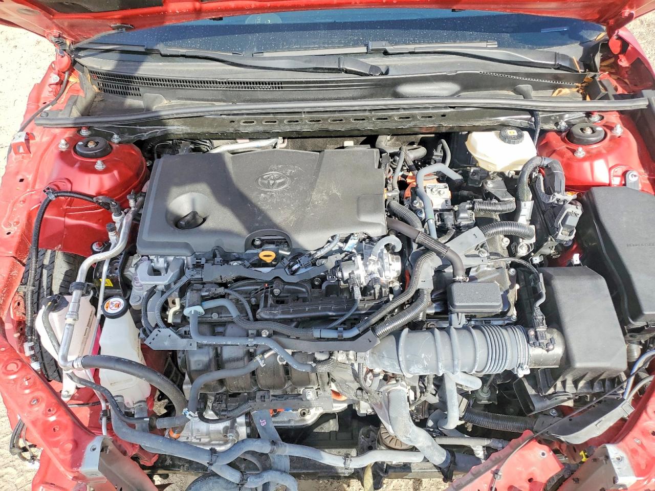 2025 TOYOTA CAMRY LE photo 11