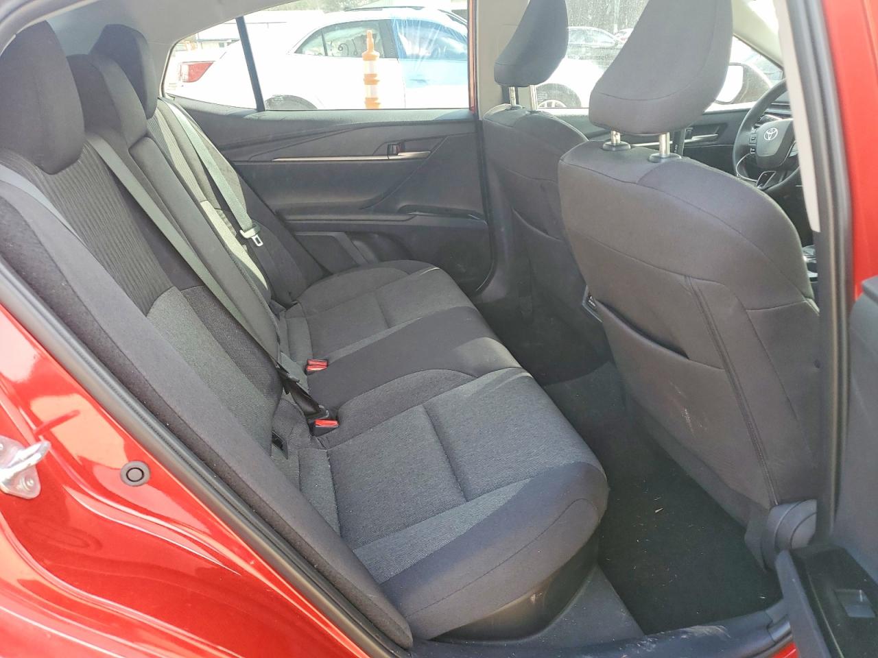 2025 TOYOTA CAMRY LE photo 10