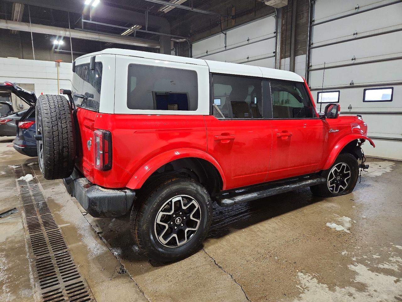 2022 FORD BRONCO BASE photo 3