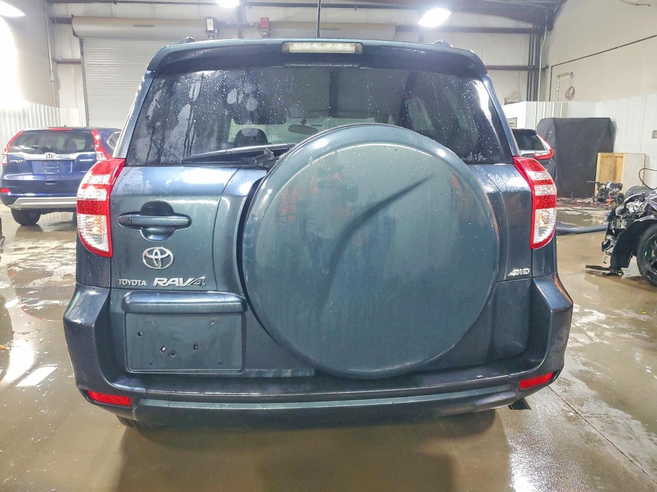 2010 TOYOTA RAV4 BASE photo 6