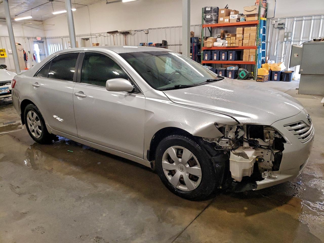 2009 TOYOTA CAMRY BASE photo 4