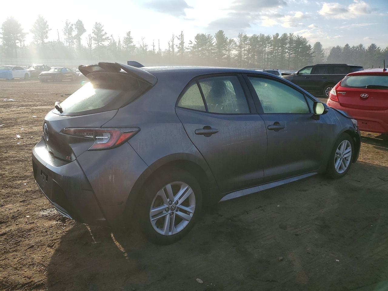 2022 TOYOTA COROLLA SE photo 3