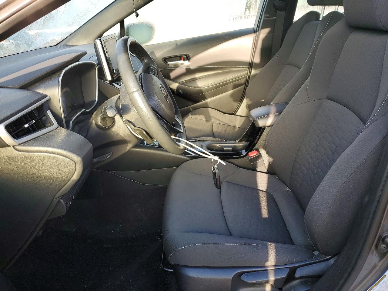 2022 TOYOTA COROLLA SE photo 7