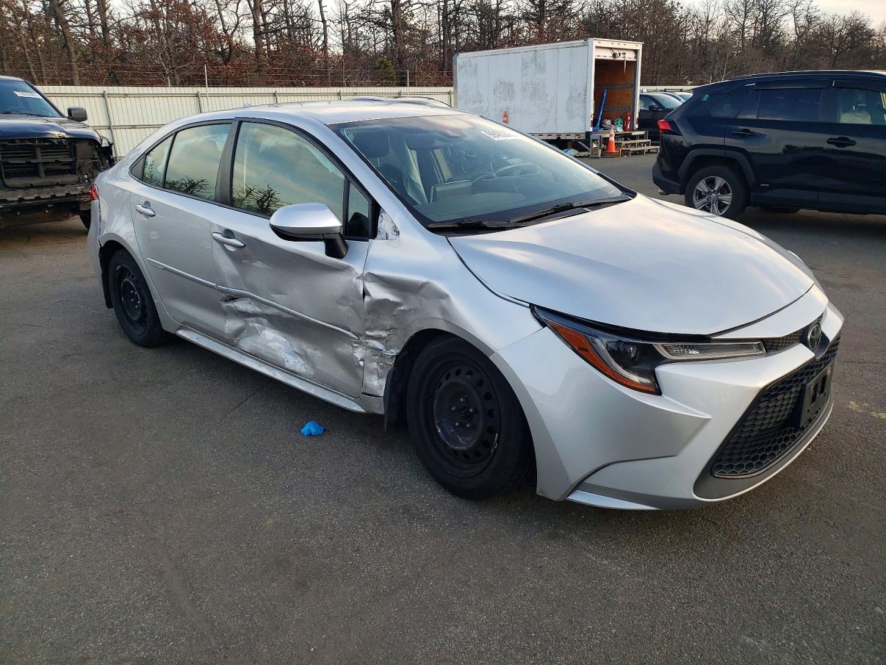 2021 TOYOTA COROLLA LE photo 10