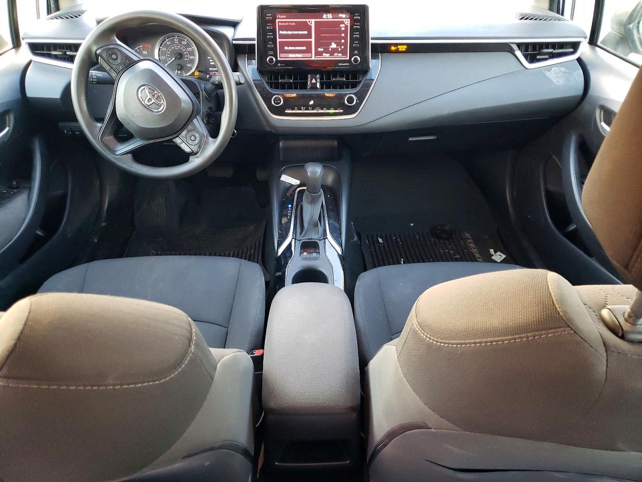 2021 TOYOTA COROLLA LE photo 22