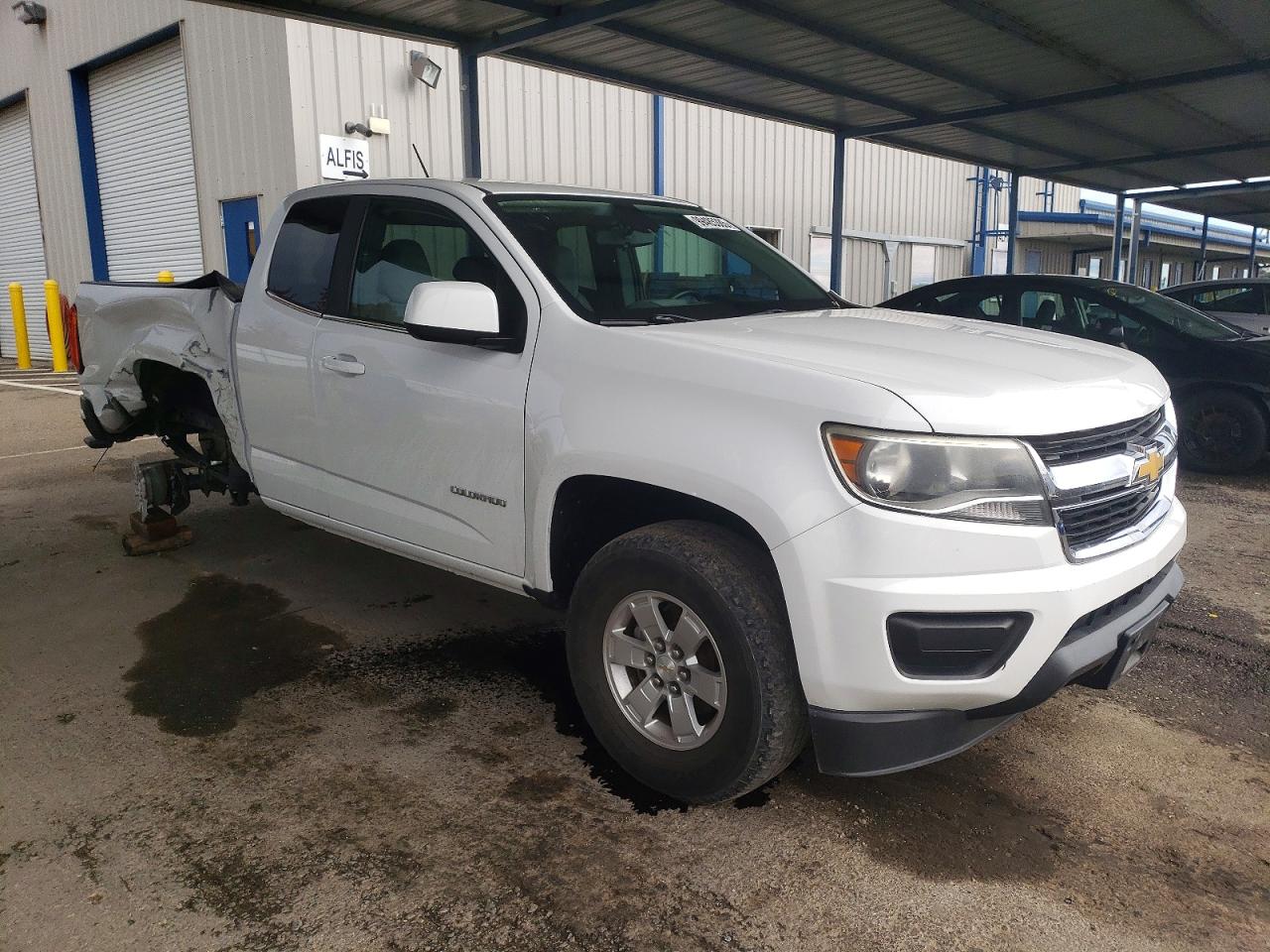 2019 CHEVROLET COLORADO photo 4