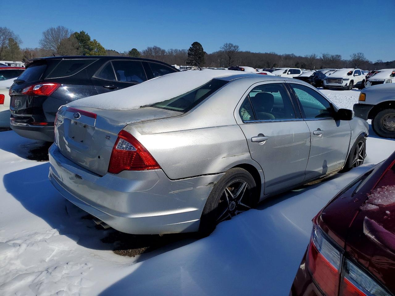 2011 FORD FUSION SE photo 3