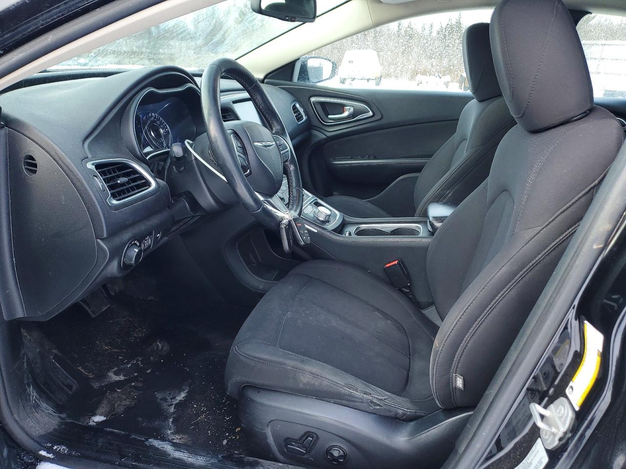 2015 CHRYSLER 200 LIMITED photo 7
