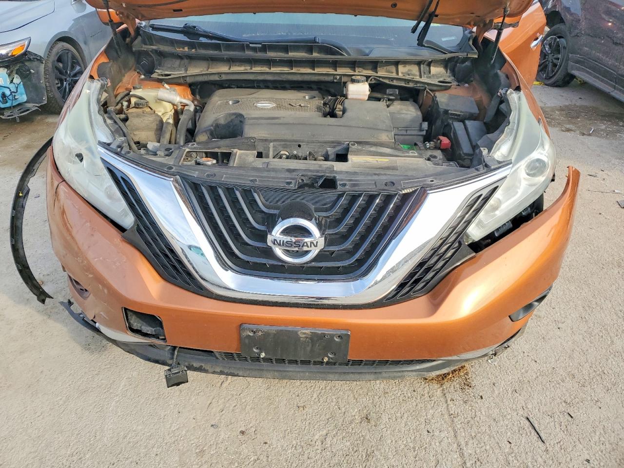 2015 NISSAN MURANO S photo 23