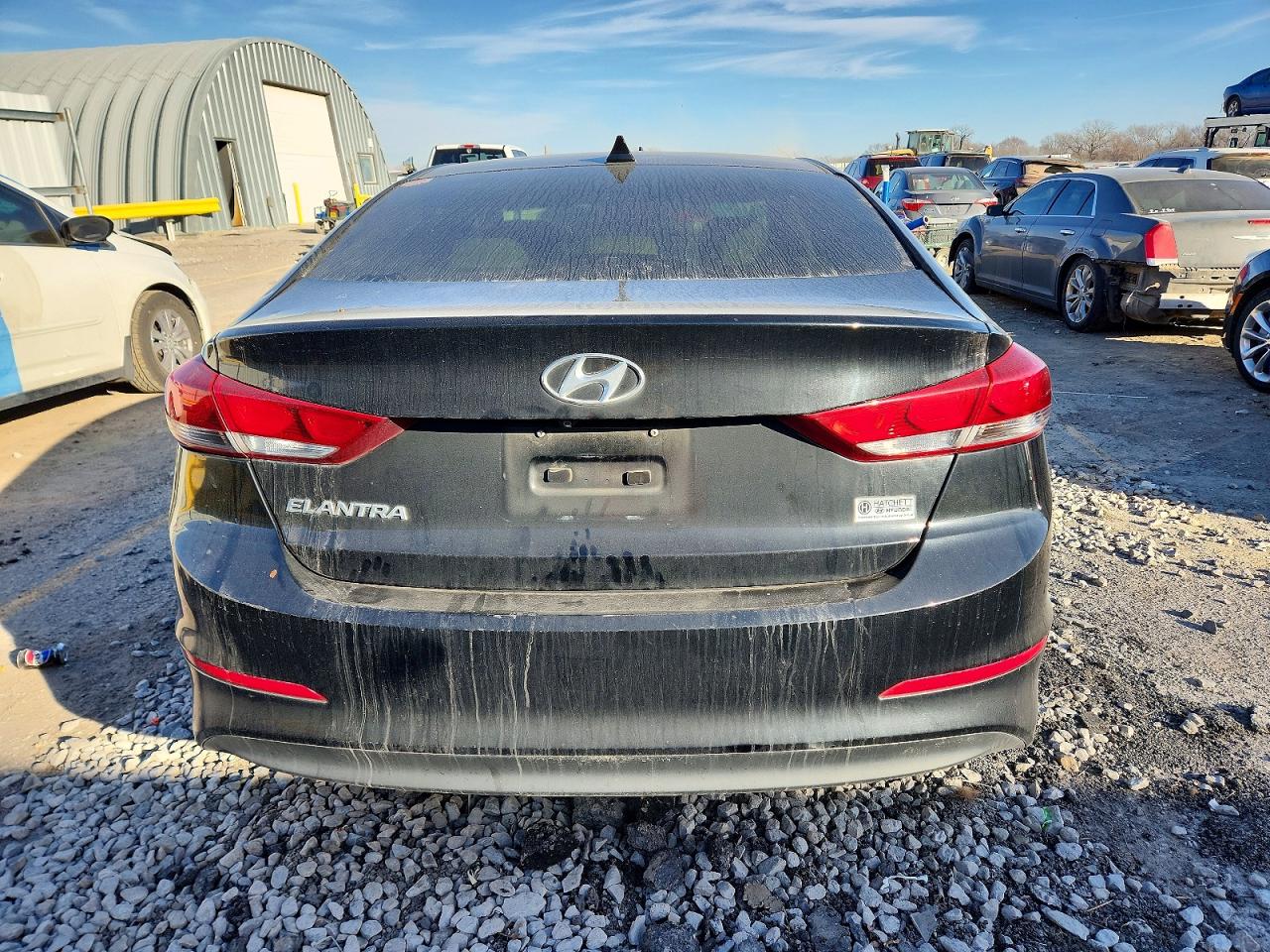 2018 HYUNDAI ELANTRA photo 16