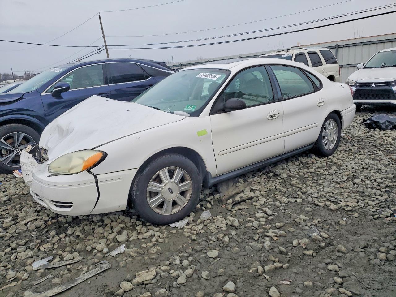 2005 FORD TAURUS