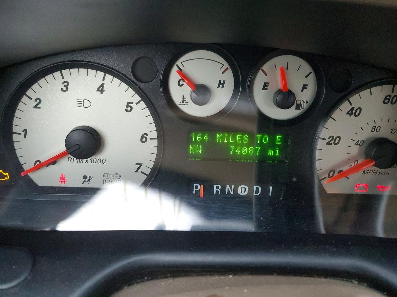 2005 FORD TAURUS SEL photo 9