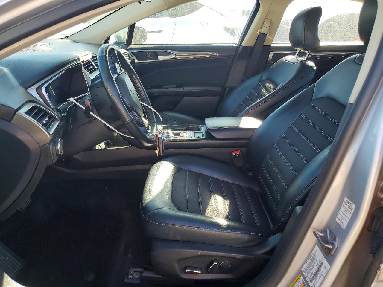 2017 FORD FUSION SE HYBRID photo 7