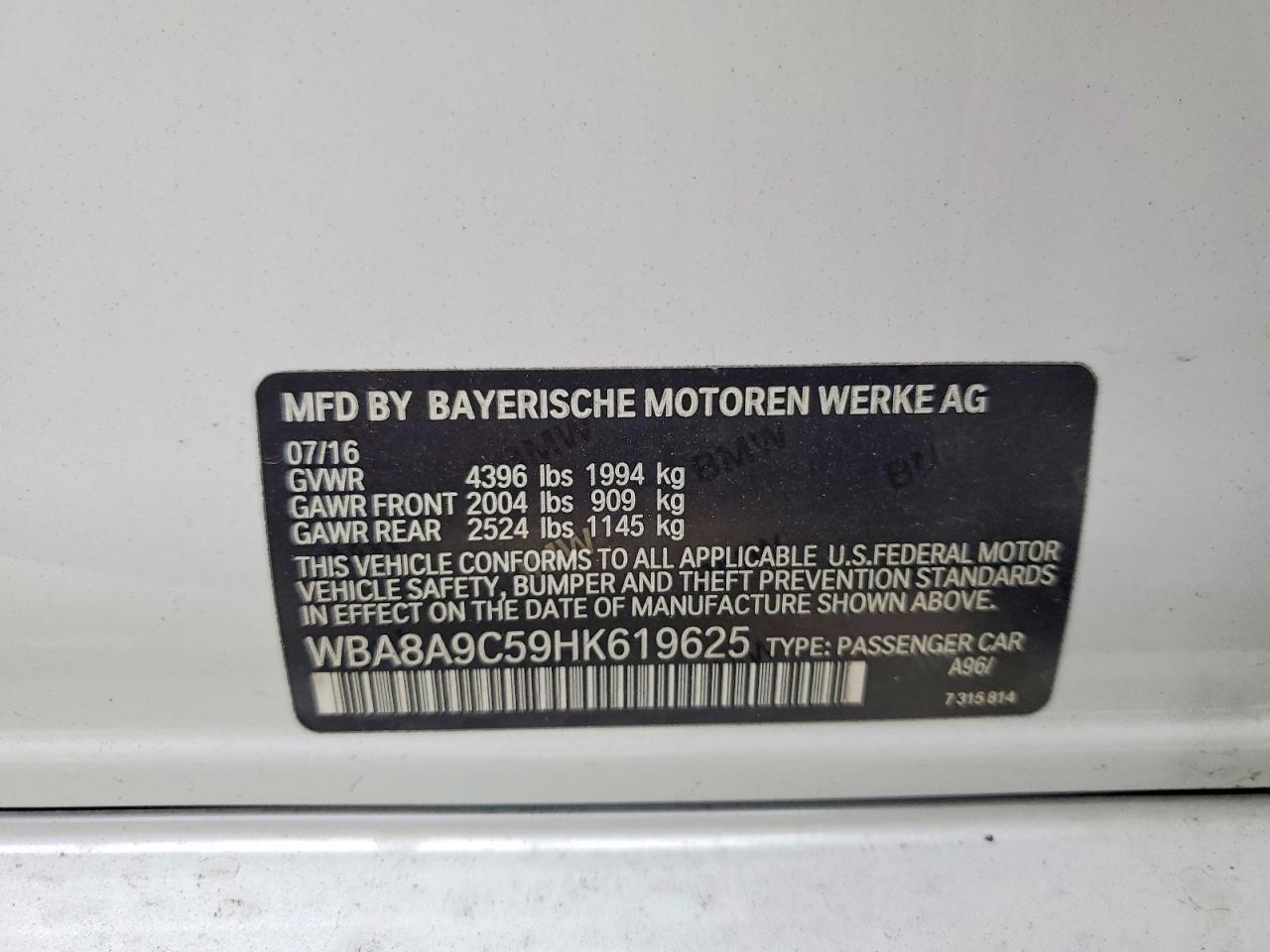 2017 BMW 320 I photo 12