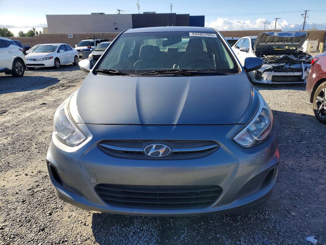 2017 HYUNDAI ACCENT SE photo 5