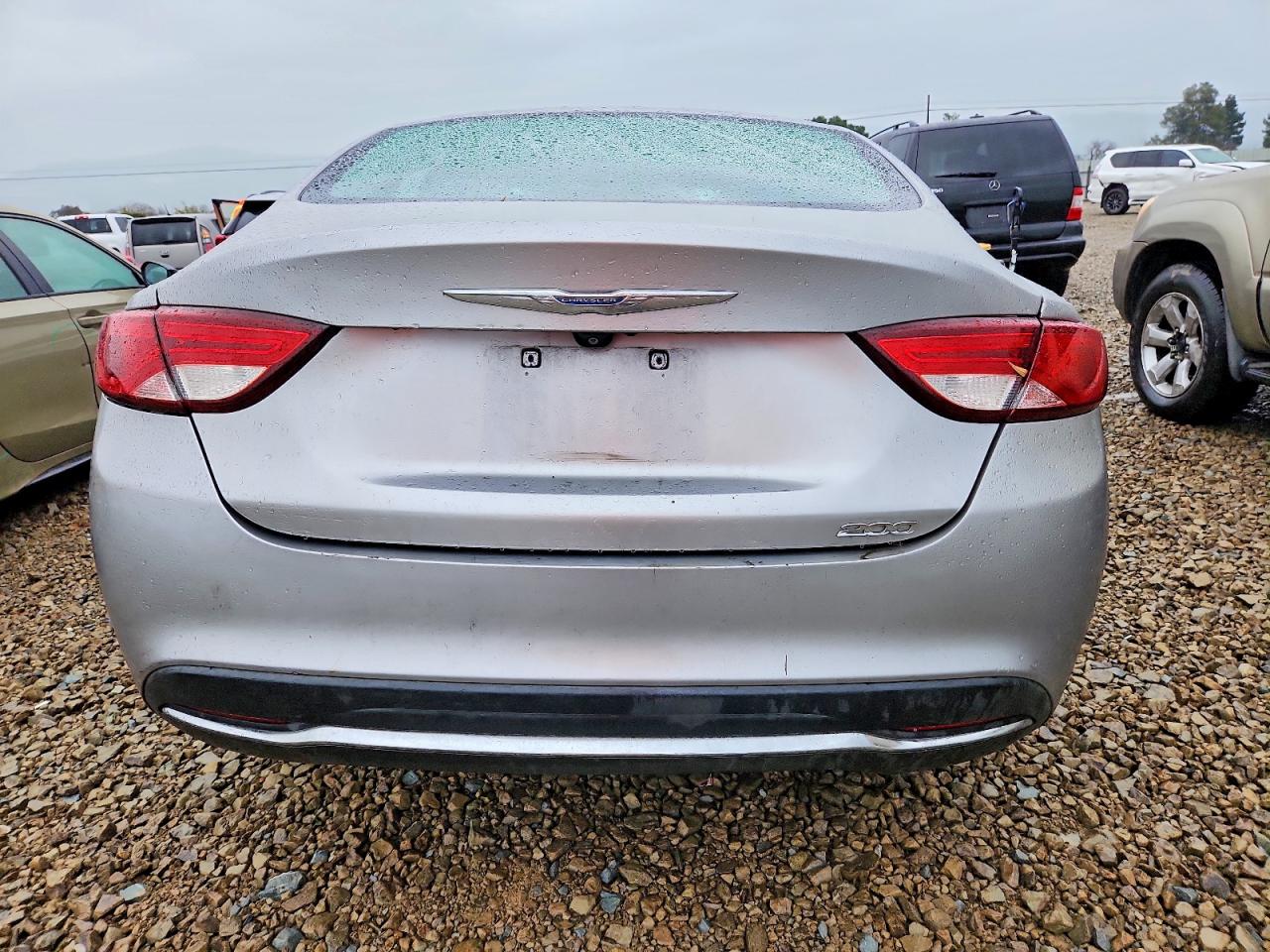 2015 CHRYSLER 200 LIMITED photo 6