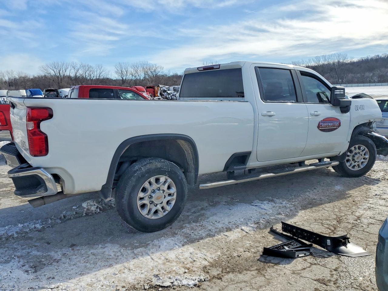 2023 CHEVROLET SILVERADO K2500 HEAVY DUTY LT photo 3