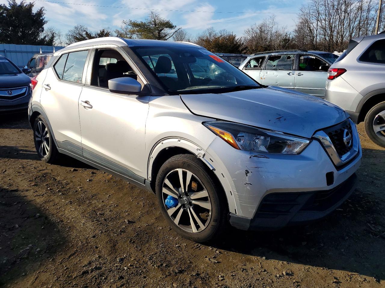 2019 NISSAN KICKS SV photo 4