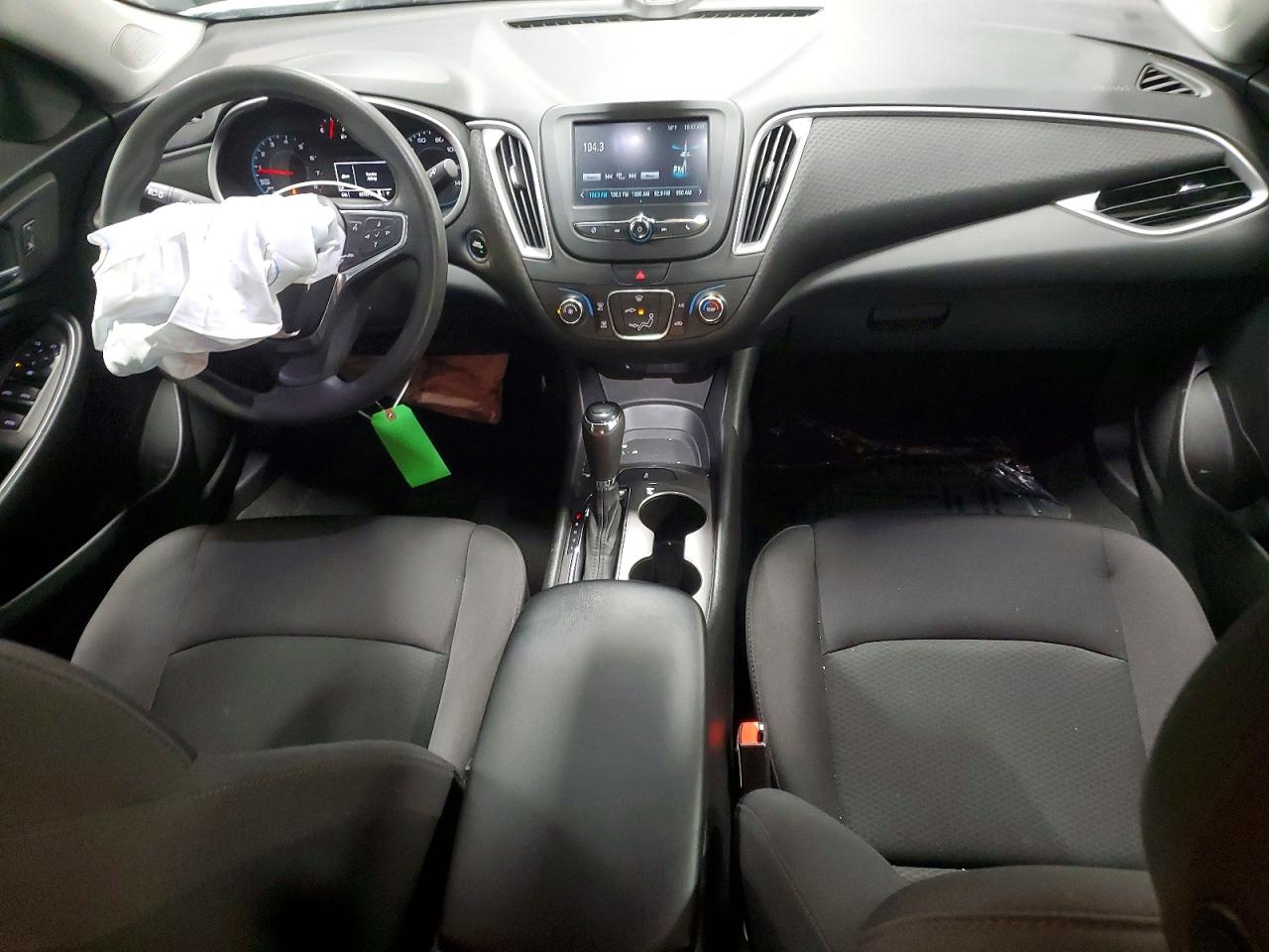 2017 CHEVROLET MALIBU LS photo 15