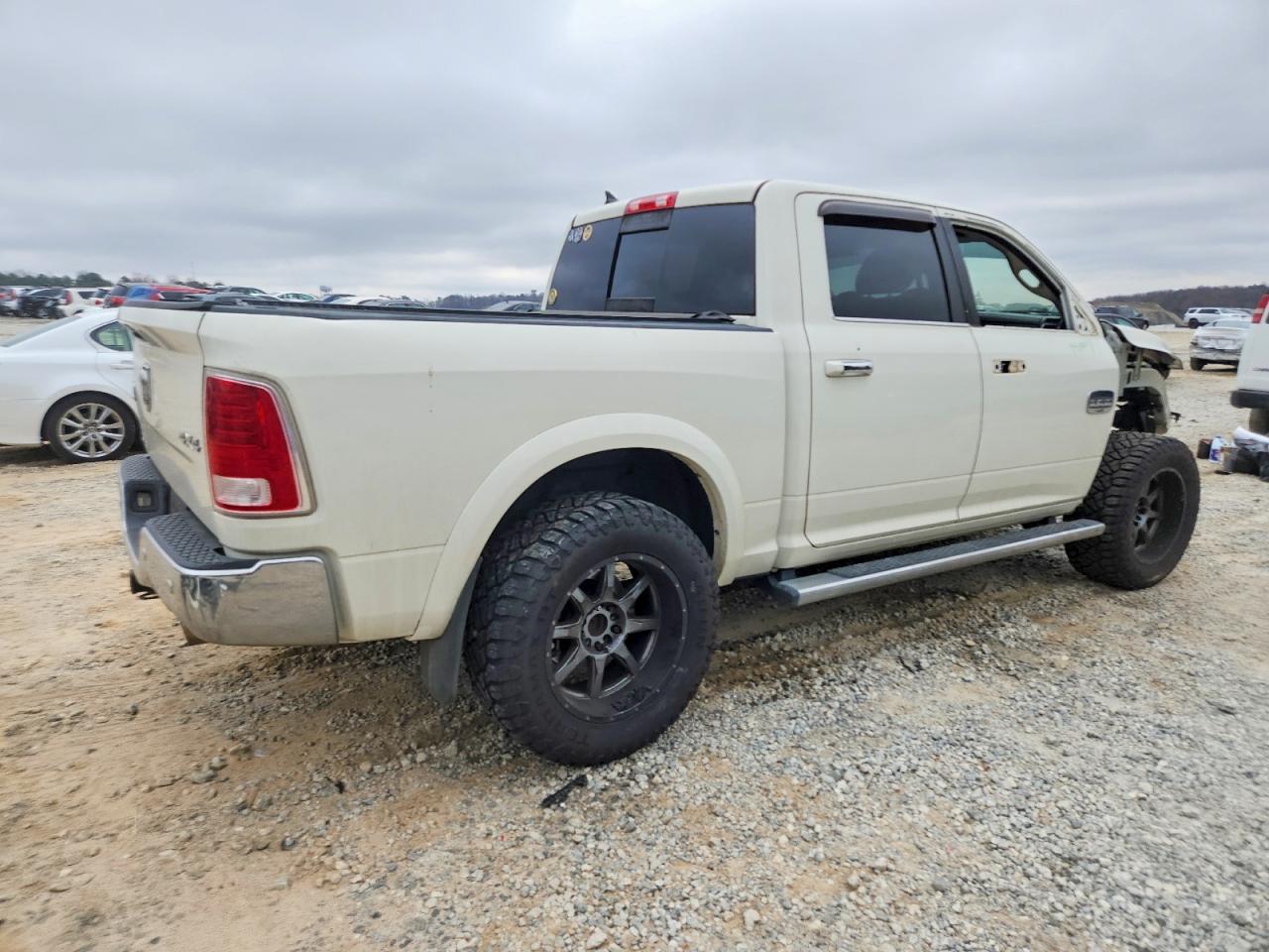 2017 RAM 1500 LONGHORN photo 3