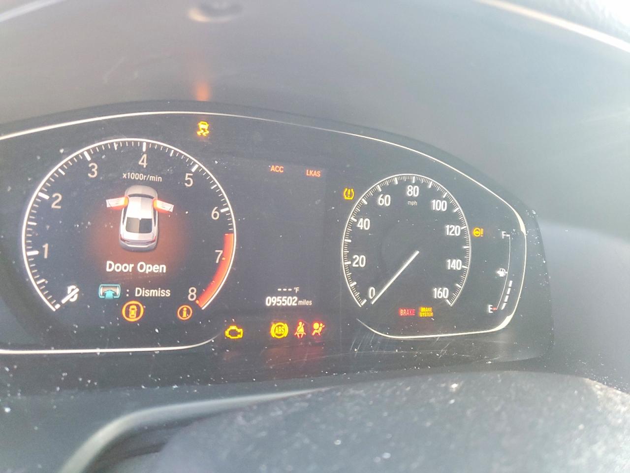 2018 HONDA ACCORD LX photo 9