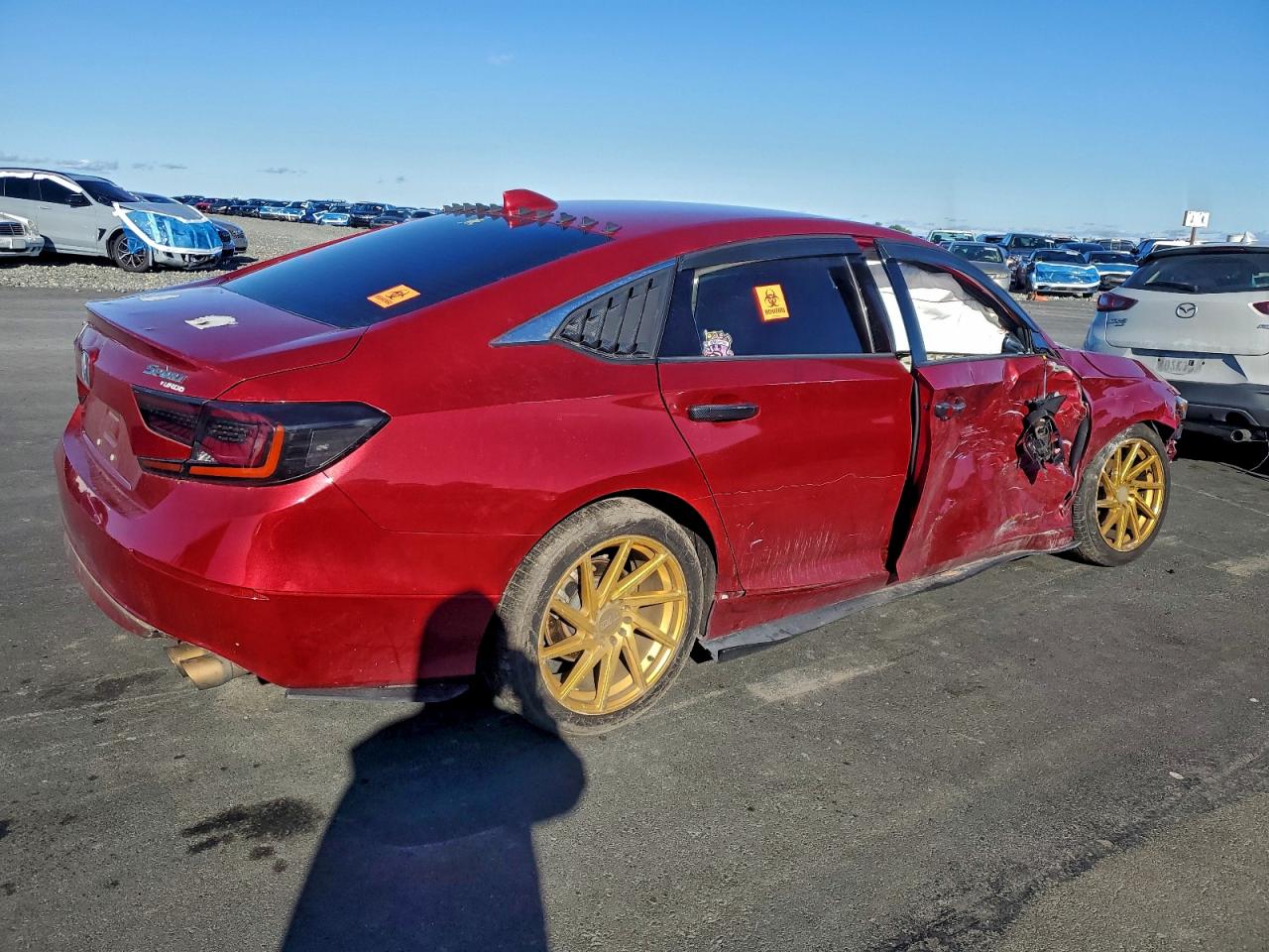 2018 HONDA ACCORD LX photo 3