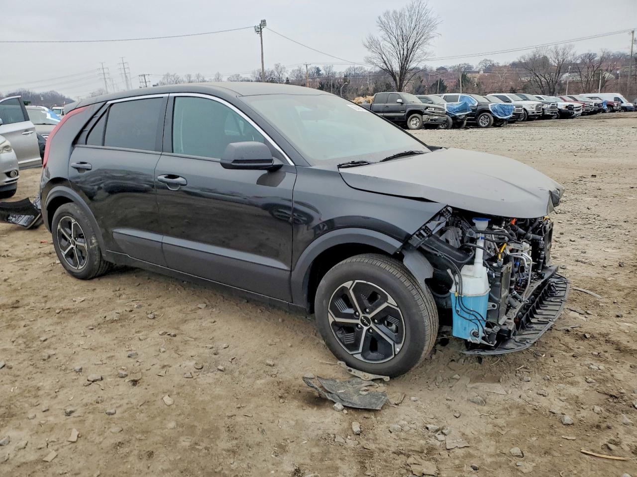 2025 KIA NIRO LX photo 4
