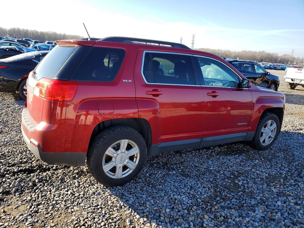 2015 GMC TERRAIN SLE photo 3