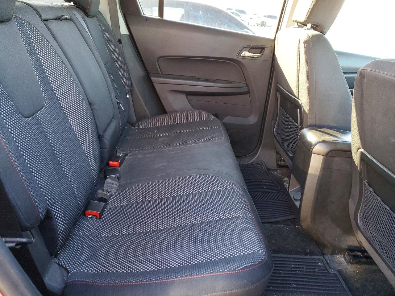 2015 GMC TERRAIN SLE photo 11