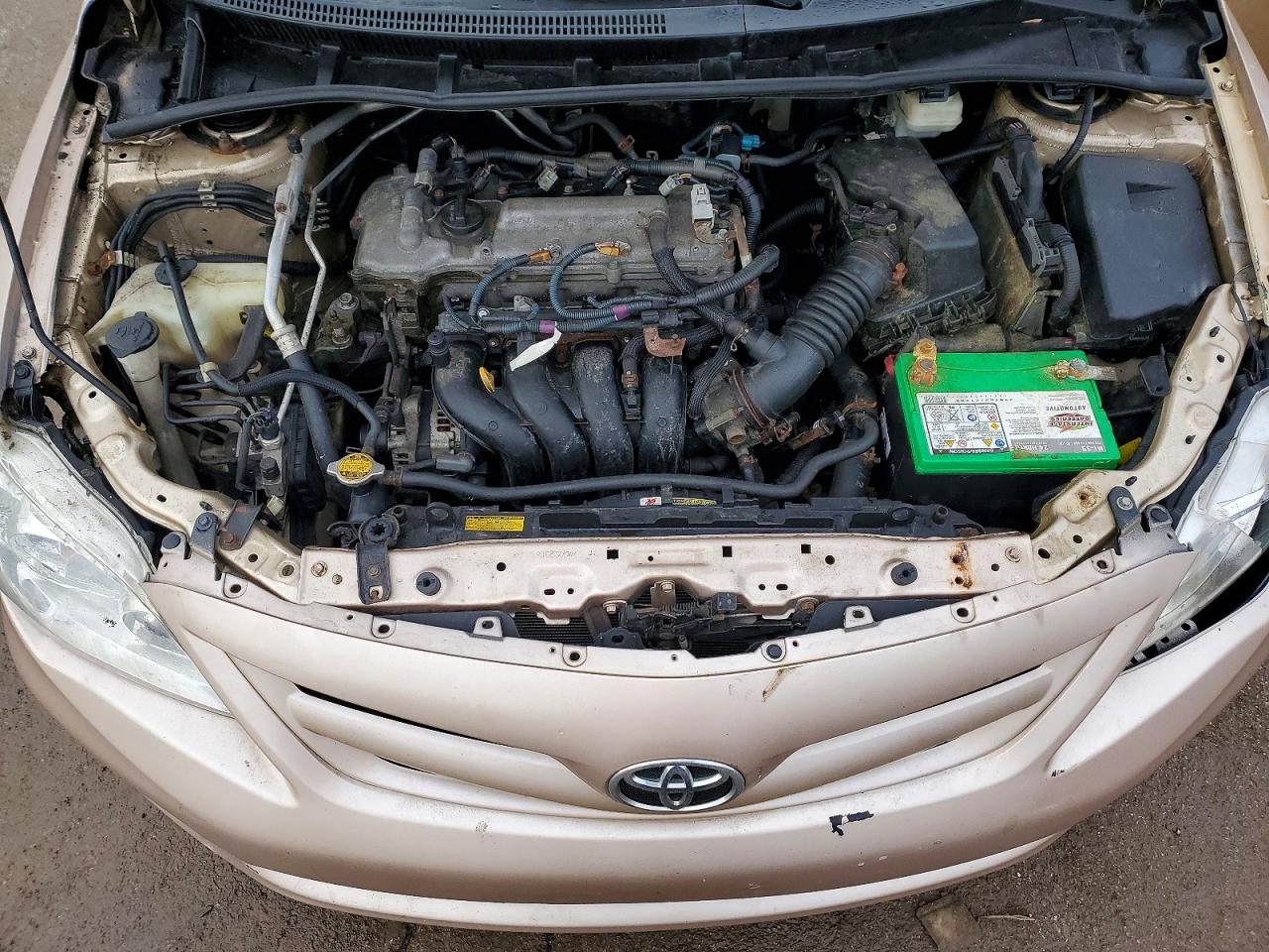 2012 TOYOTA COROLLA BASE photo 11