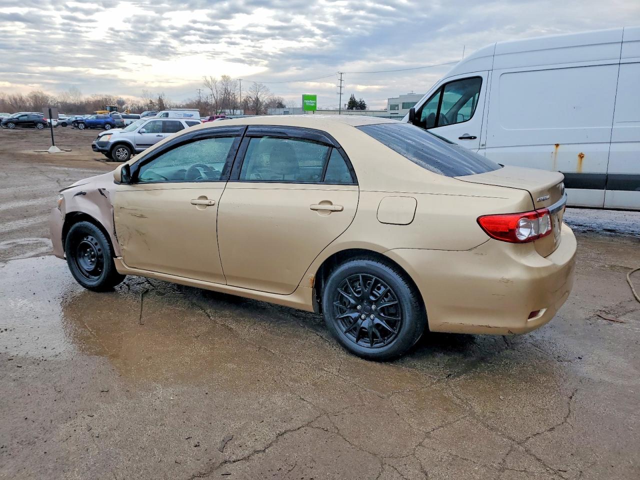 2012 TOYOTA COROLLA BASE photo 2