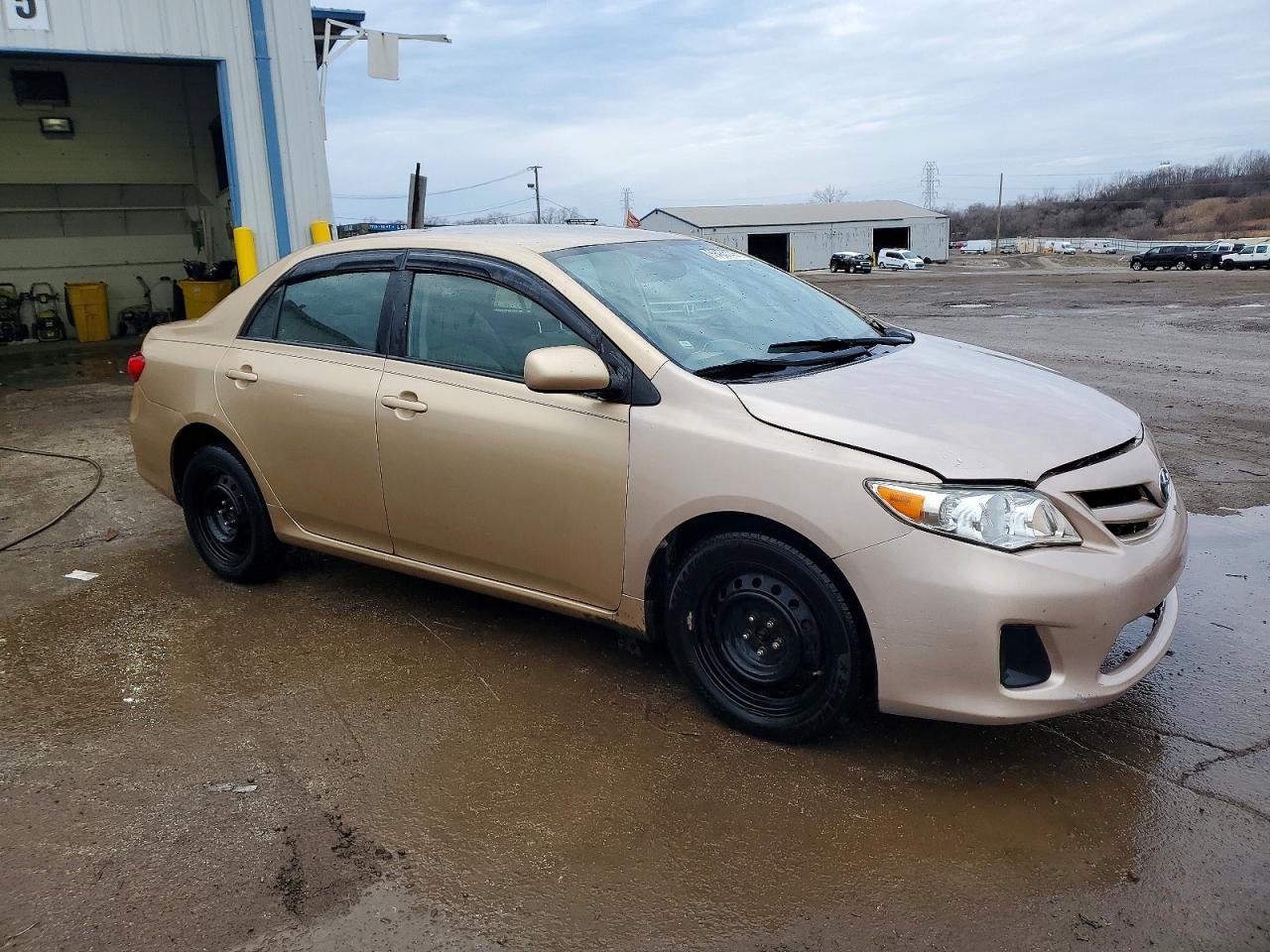 2012 TOYOTA COROLLA BASE photo 4