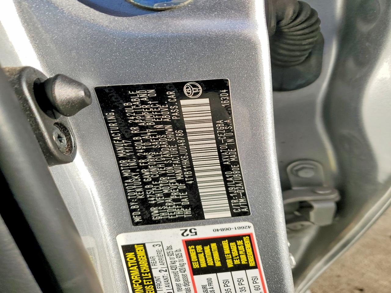 2018 TOYOTA CAMRY L photo 12