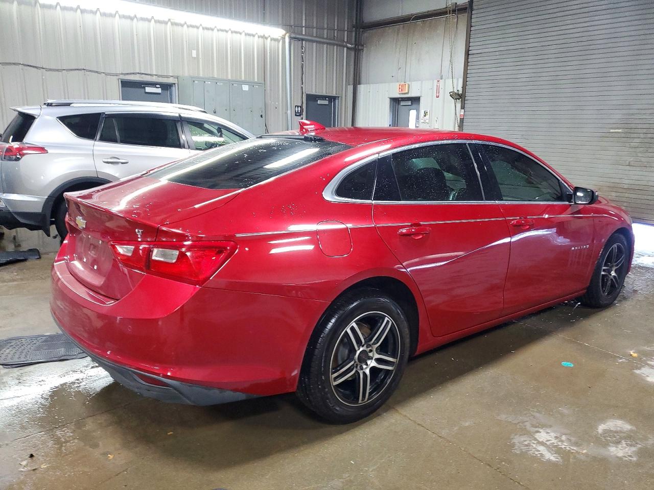 2016 CHEVROLET MALIBU LT photo 3