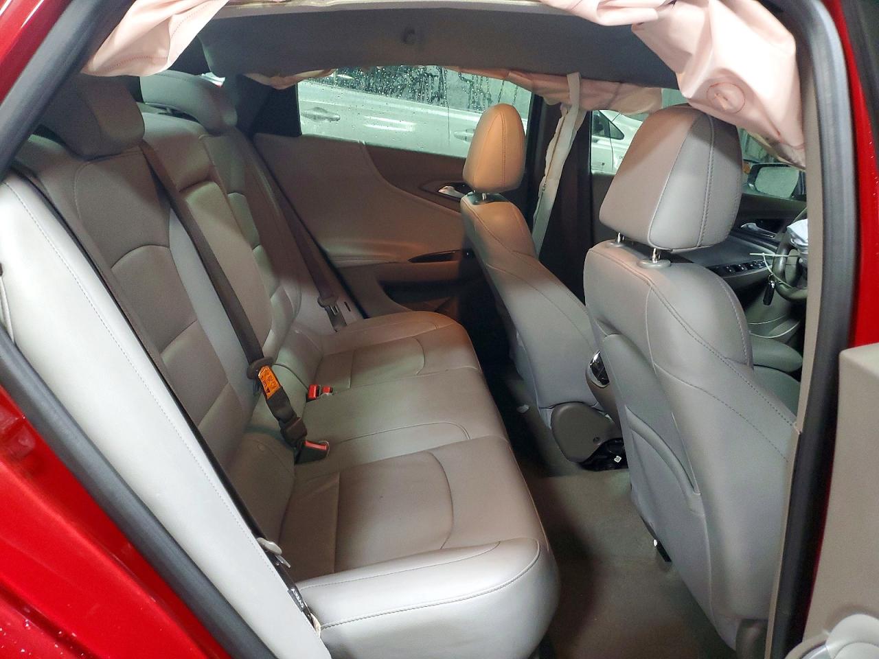 2016 CHEVROLET MALIBU LT photo 10