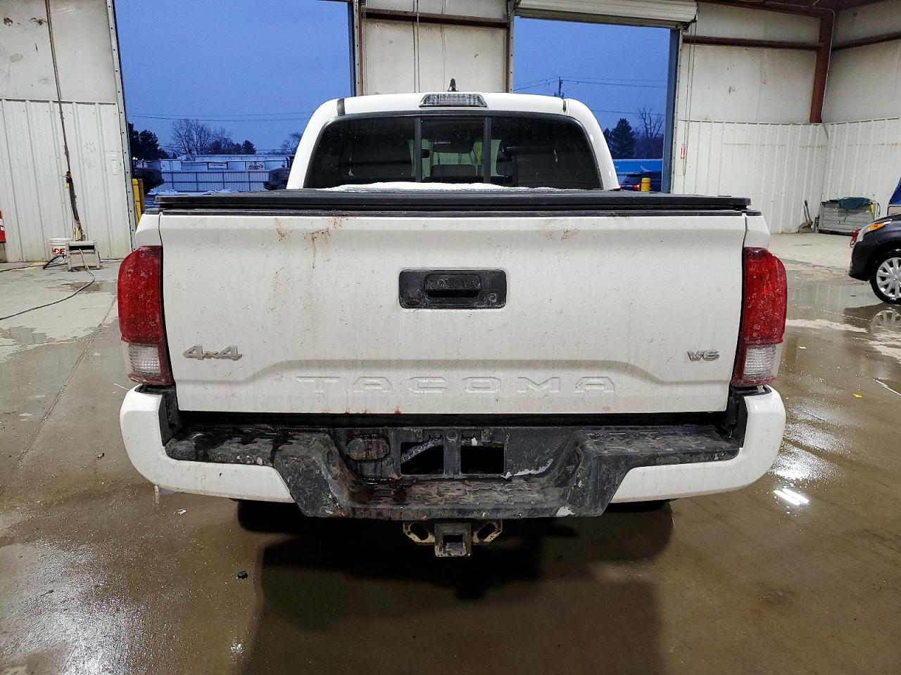 2022 TOYOTA TACOMA DOUBLE CAB photo 6