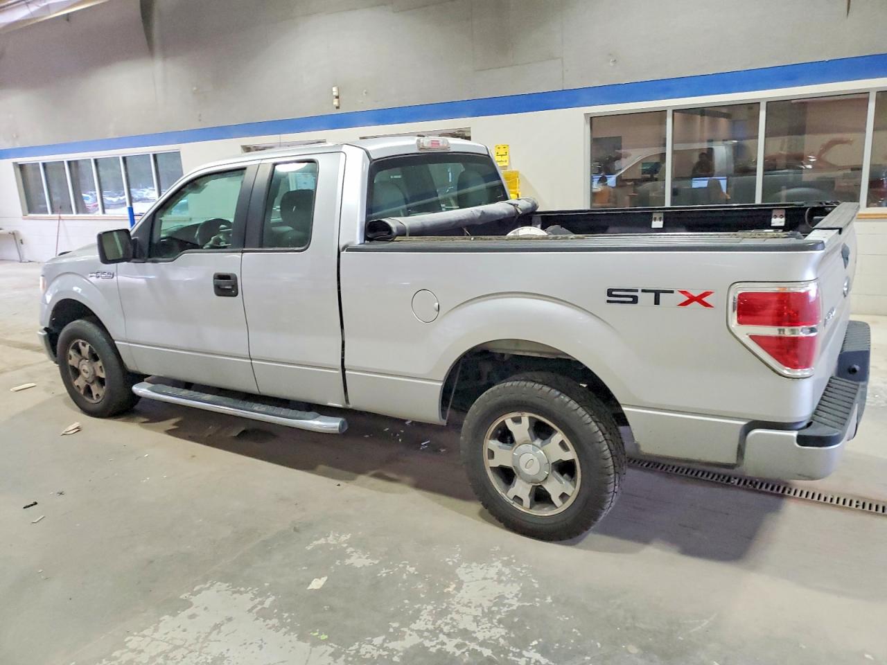 2010 FORD F150 SUPER CAB photo 2