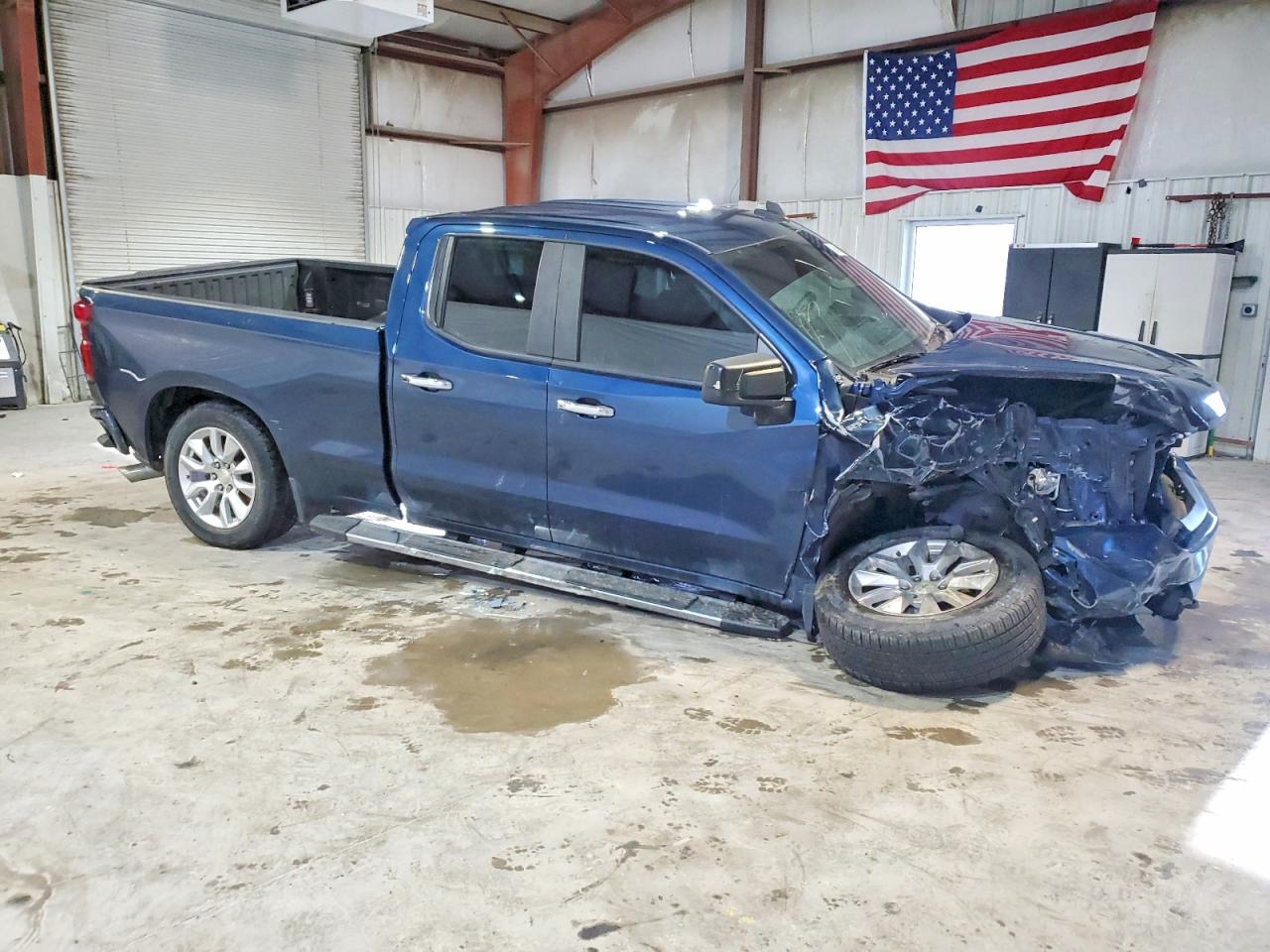 2020 CHEVROLET SILVERADO C1500 CUSTOM photo 4