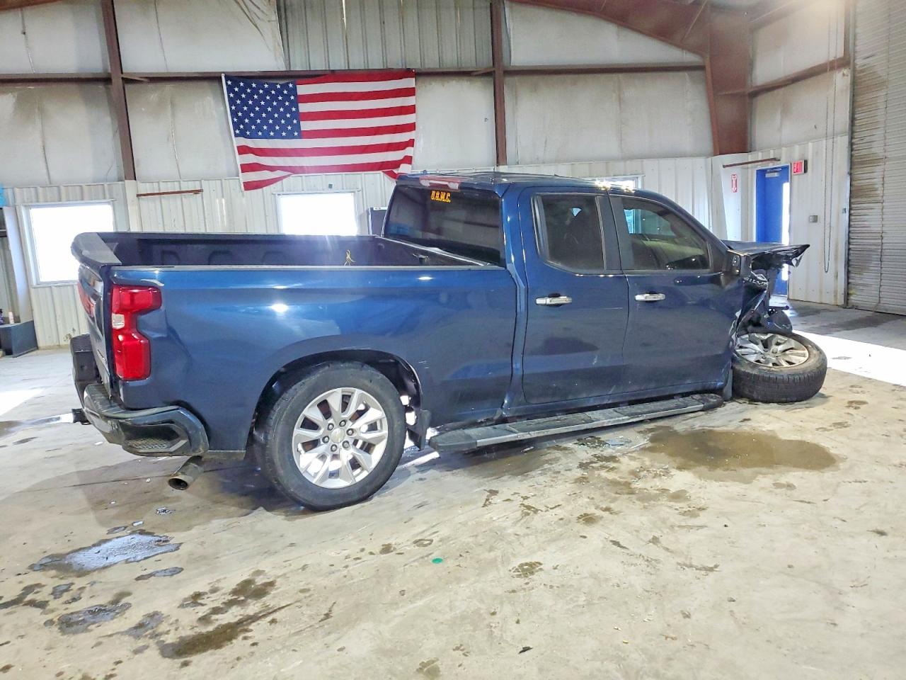 2020 CHEVROLET SILVERADO C1500 CUSTOM photo 3