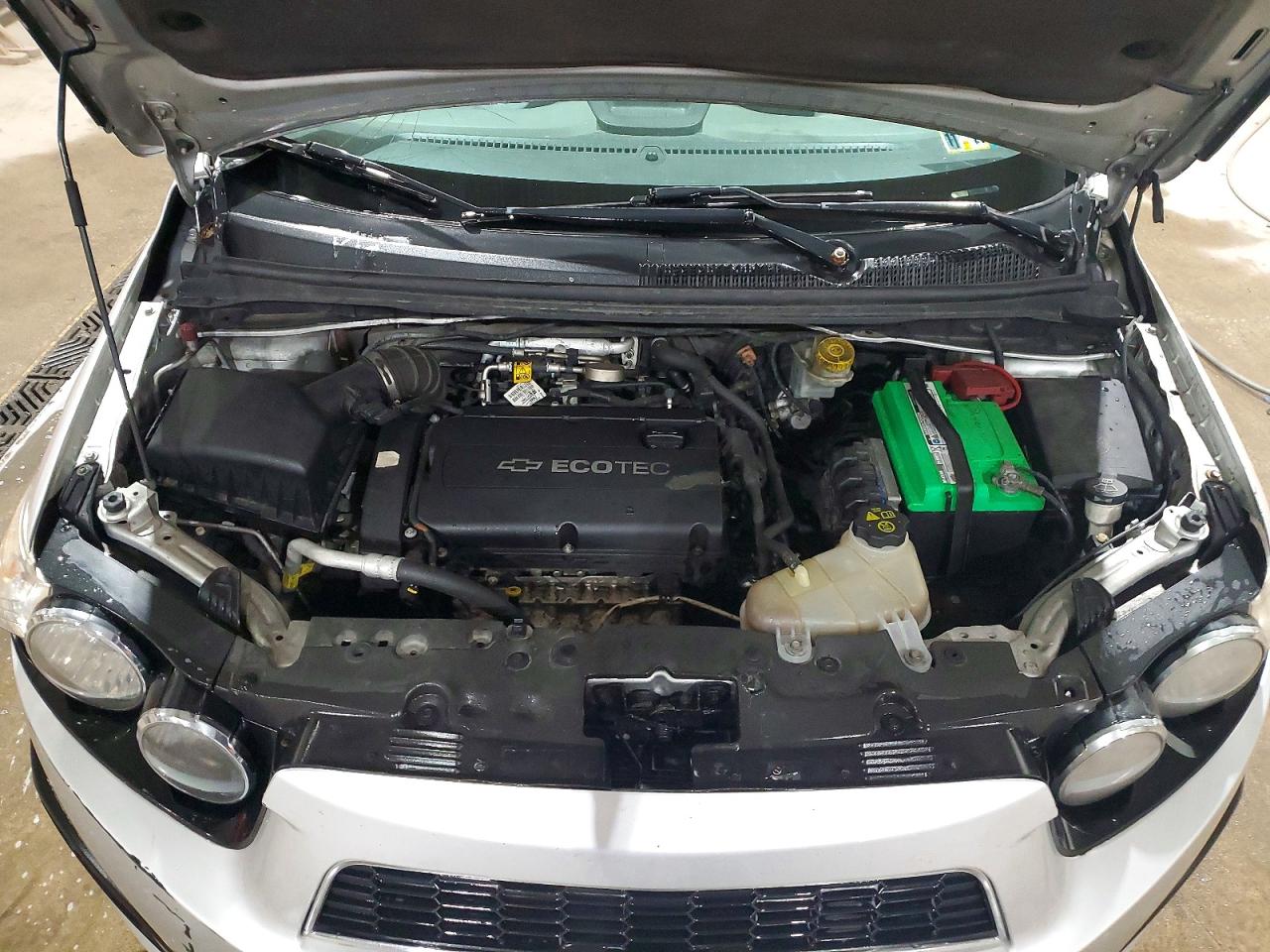 2014 CHEVROLET SONIC LT photo 31
