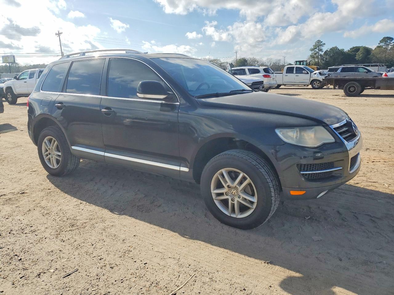 2010 VOLKSWAGEN TOUAREG V6 photo 4