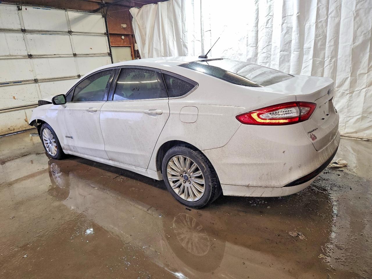 2013 FORD FUSION SE HYBRID photo 2