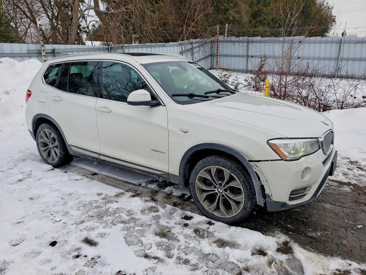 2015 BMW X3 XDRIVE28D photo 7