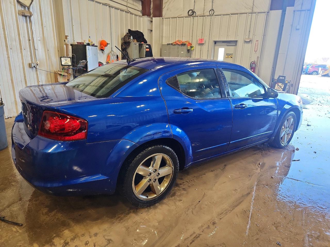 2012 DODGE AVENGER SE photo 3