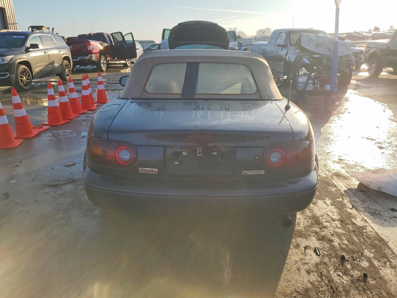 1996 MAZDA MX-5 MIATA photo 6