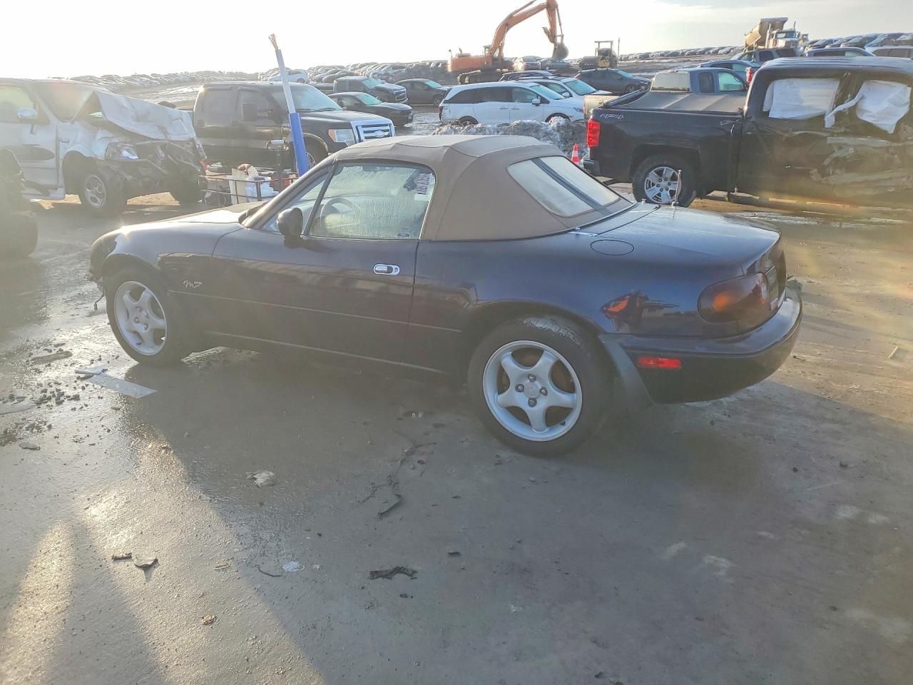 1996 MAZDA MX-5 MIATA photo 2