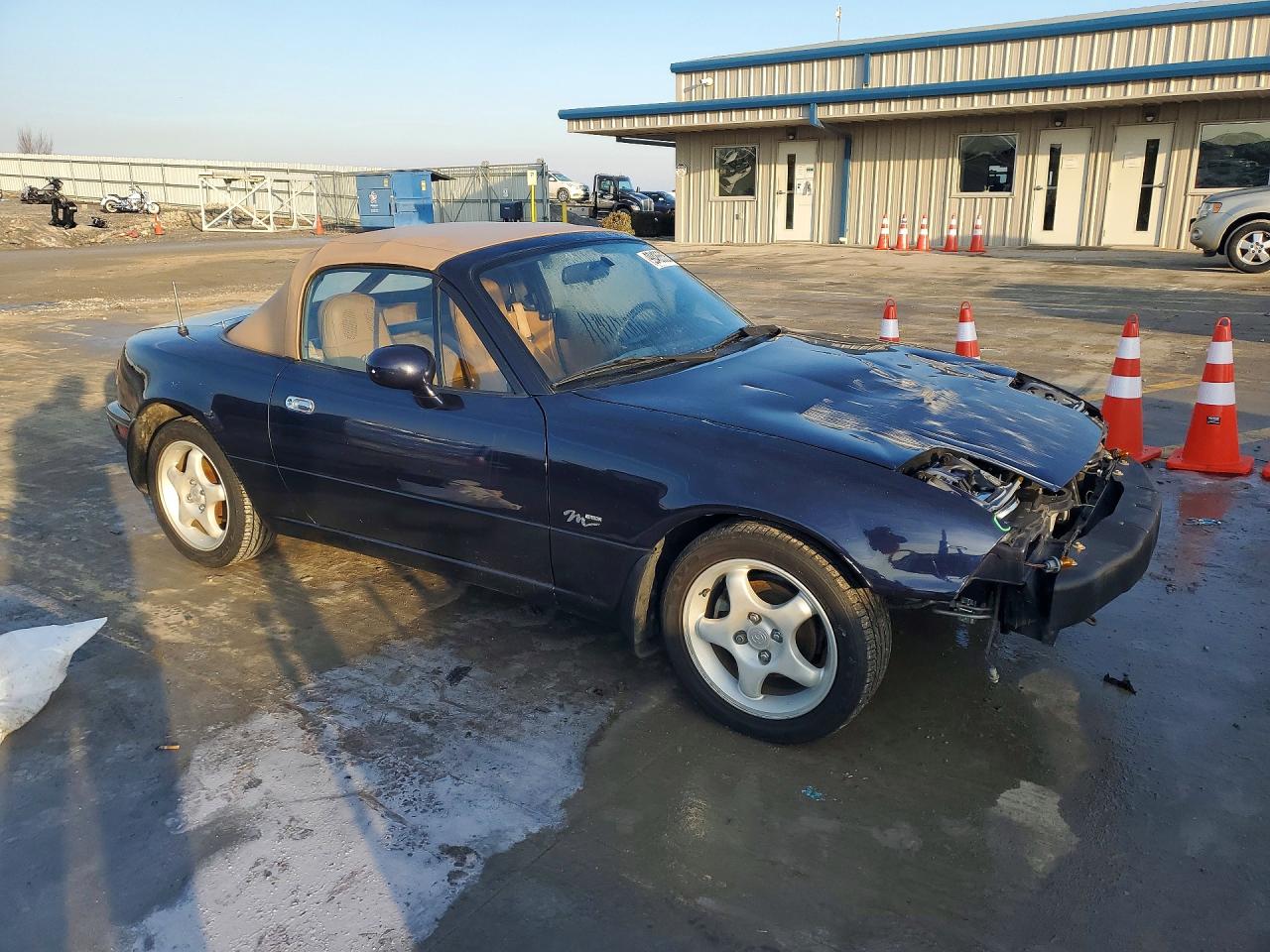 1996 MAZDA MX-5 MIATA photo 4