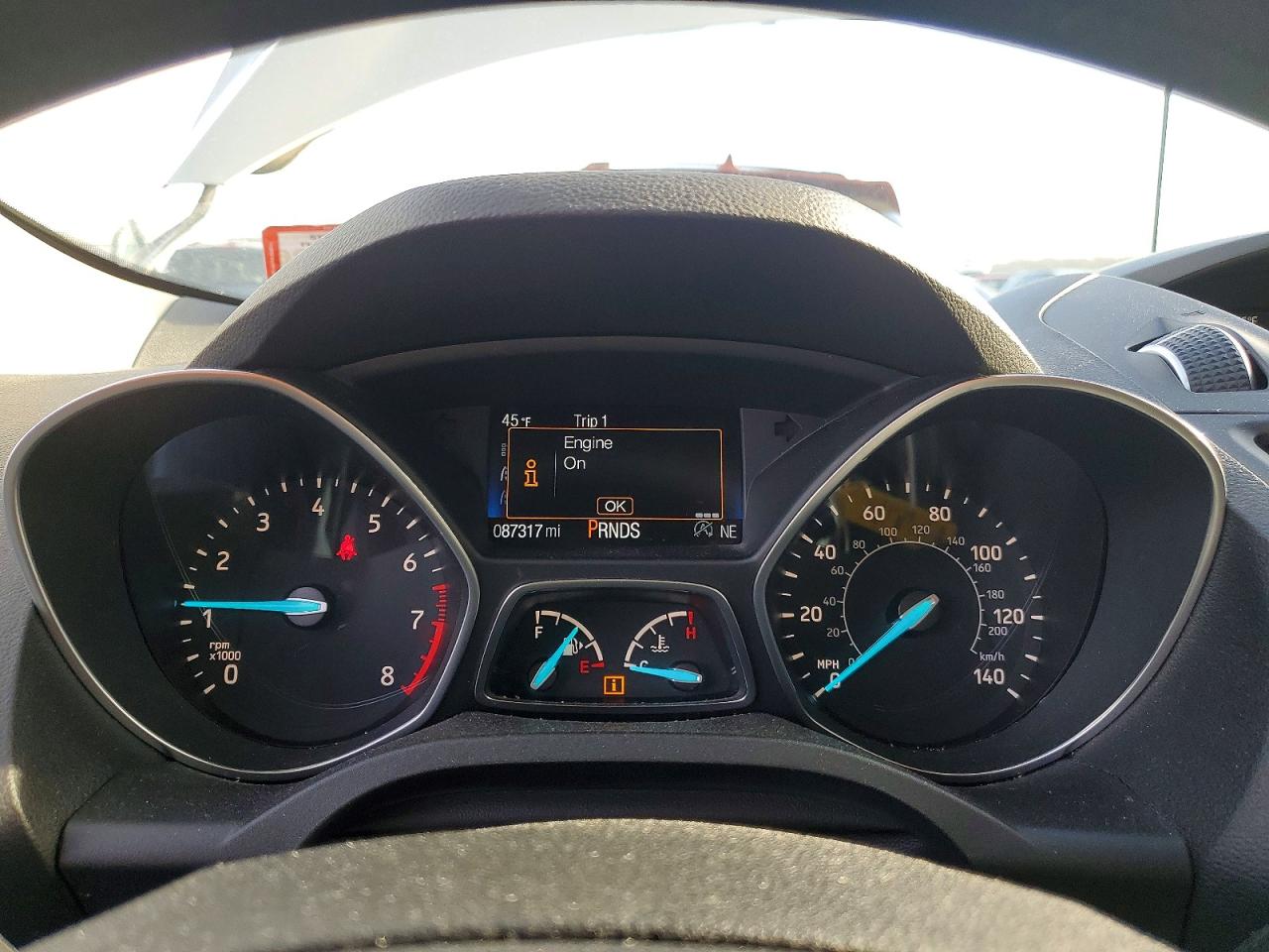 2017 FORD ESCAPE SE photo 9