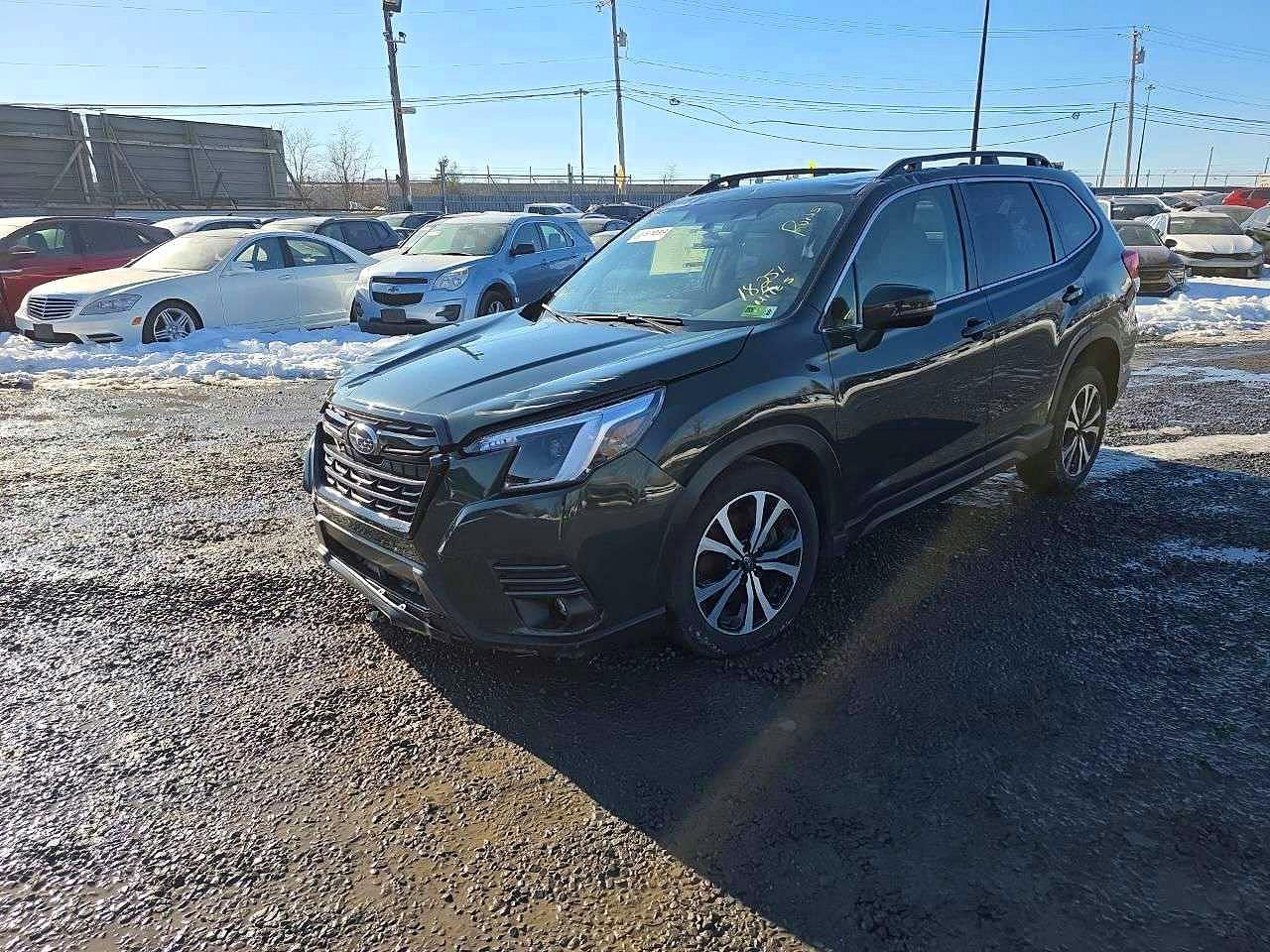 2024 SUBARU FORESTER
