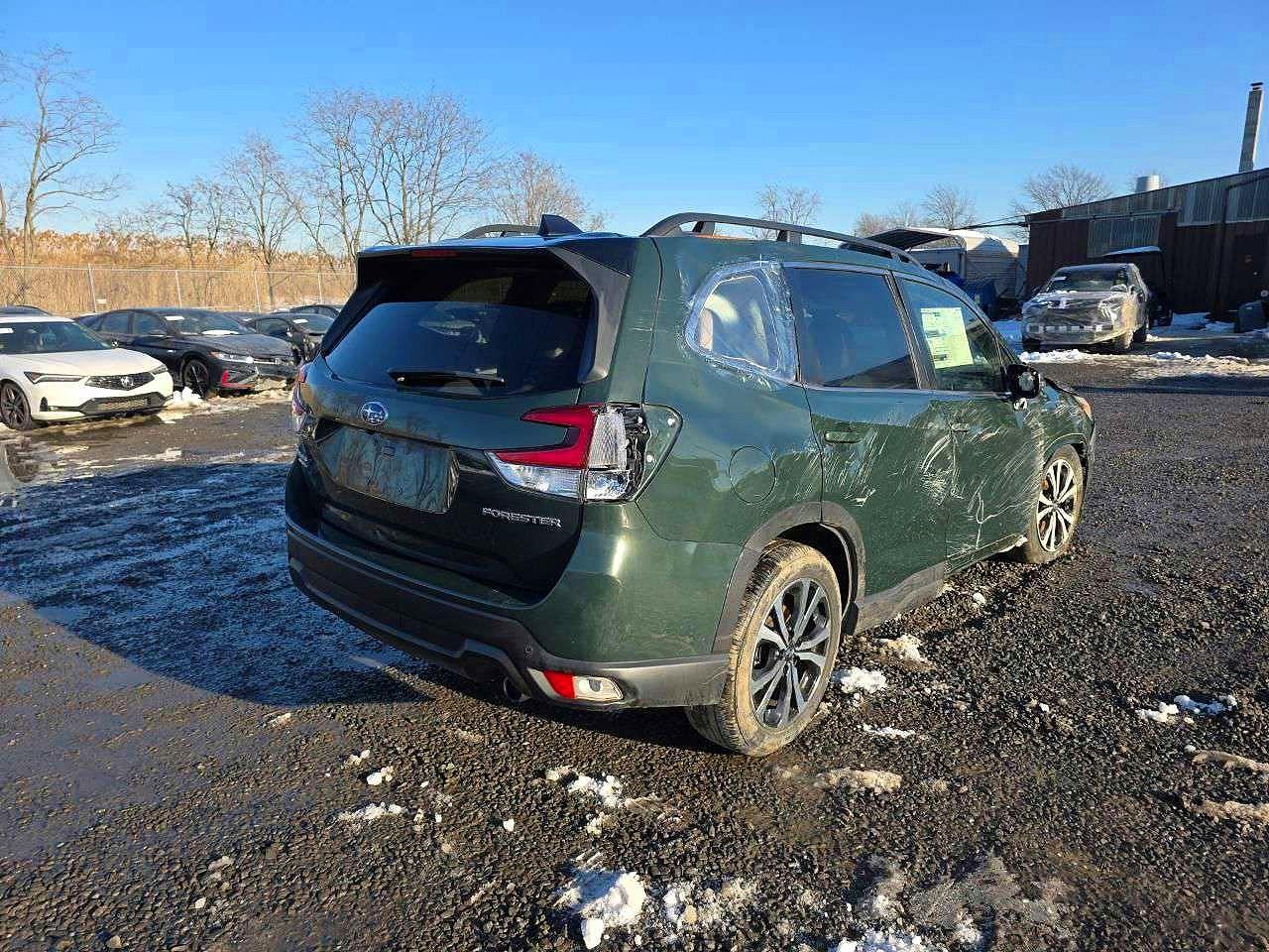 2024 SUBARU FORESTER LIMITED photo 4